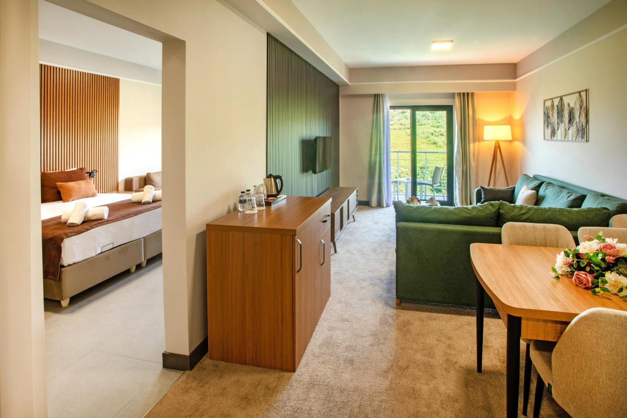 First Joy Hotel ترابزون المظهر الخارجي الصورة