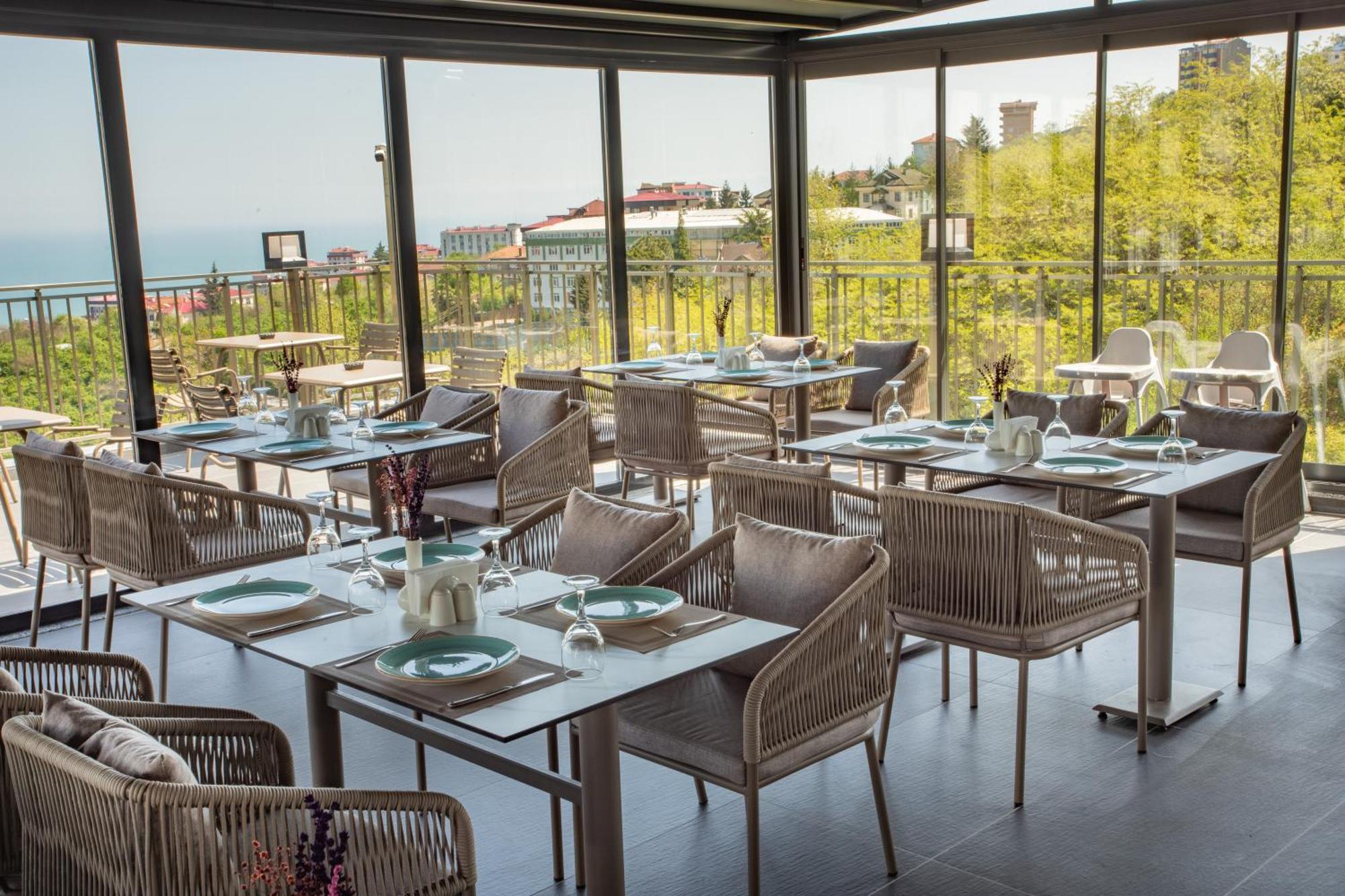 First Joy Hotel ترابزون المظهر الخارجي الصورة