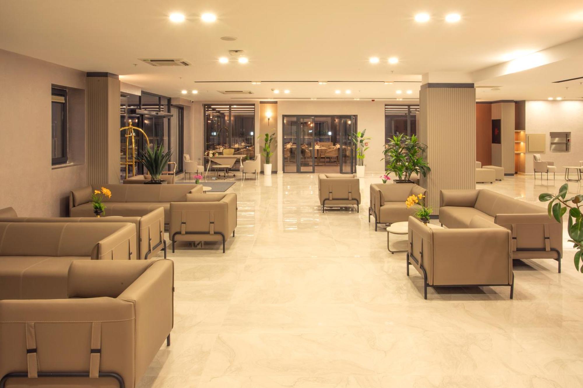 First Joy Hotel ترابزون المظهر الخارجي الصورة